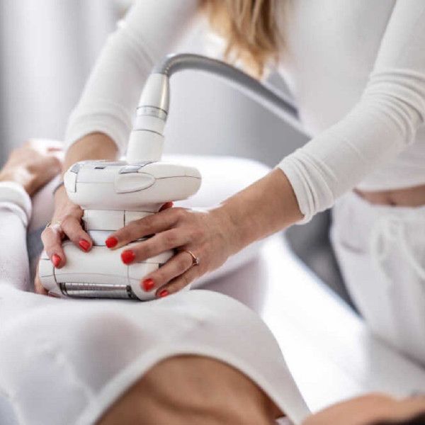 Kriolipoliza Cooltech: Kompleksowy przewodnik po modelowaniu ciała