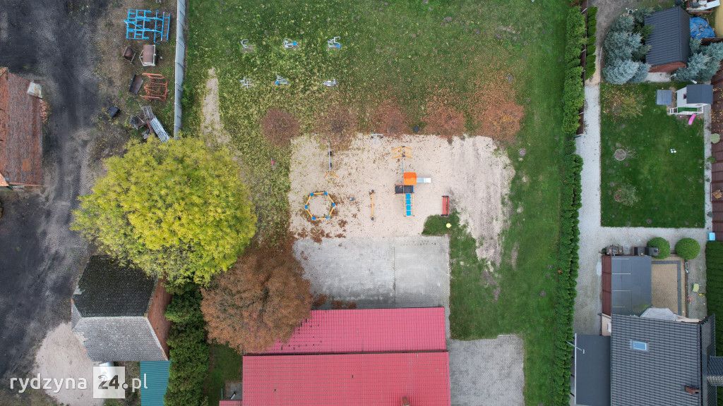 Wymiana placu zabaw w Tarnowej Łące – gmina Rydzyna