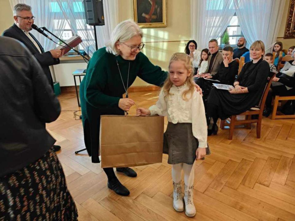 „Mój świat – moje marzenia” nagrody dla przedszkolaków z Rydzyny