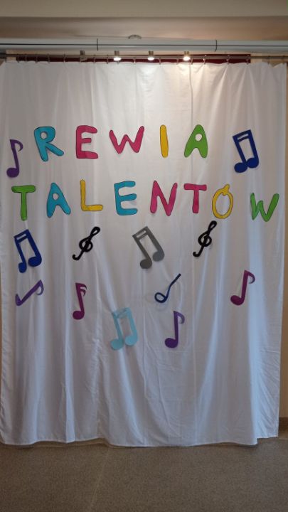 Magiczna Gala Talentów: Wieczór Pełen Emocji w Ośrodku w Rydzynie
