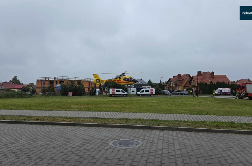 Śmigłowiec LPR lądował przy szkole w Rydzynie