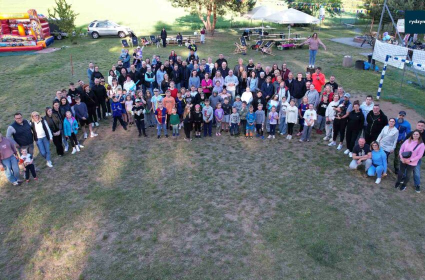 25-lecie Osiedla Rydzyna 2000 pełne atrakcji i radości