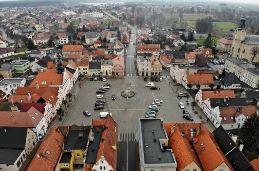  Utrudnienia w parkowaniu w centrum Rydzyny od 22 do 25 sierpnia 2025 r.