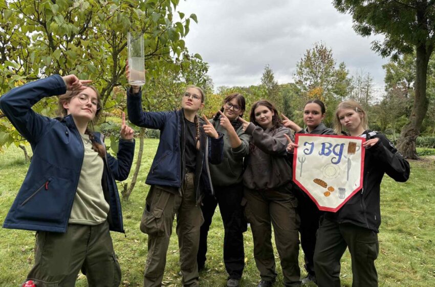  Start Harcerski 2025 w Trzeboszu – 22 Drużyna Wędrownicza z Dąbcza rozpoczęła nowy rok harcerski