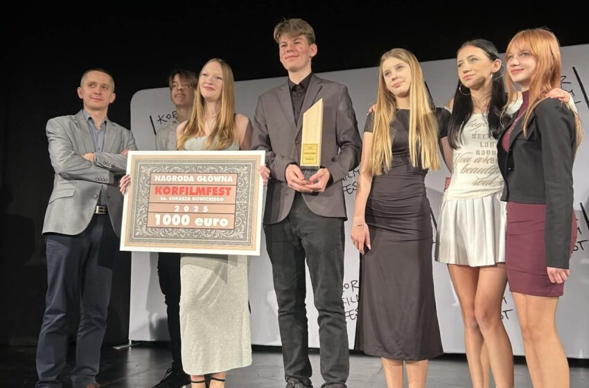  PIERWSZE MIEJSCE DLA MŁODYCH FILMOWCÓW Z DĄBCZA!